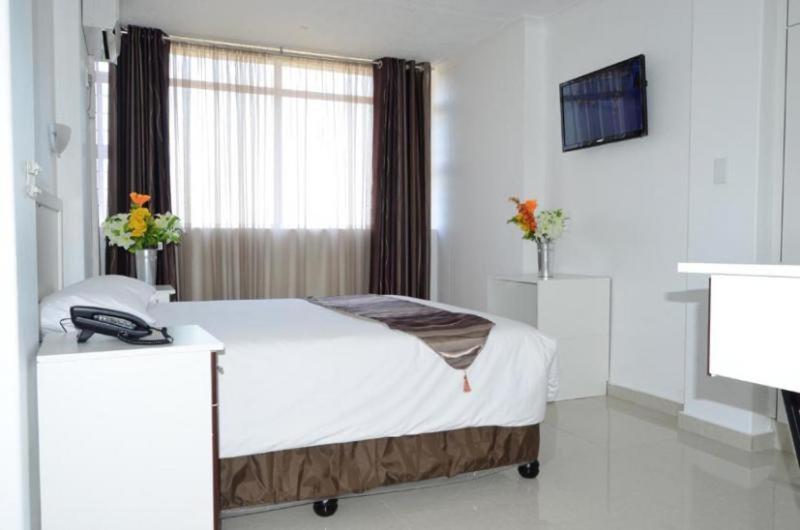 Hotel Royal Ushaka à Durban Extérieur photo